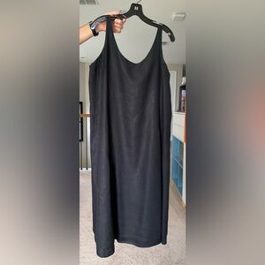 Black midi dress